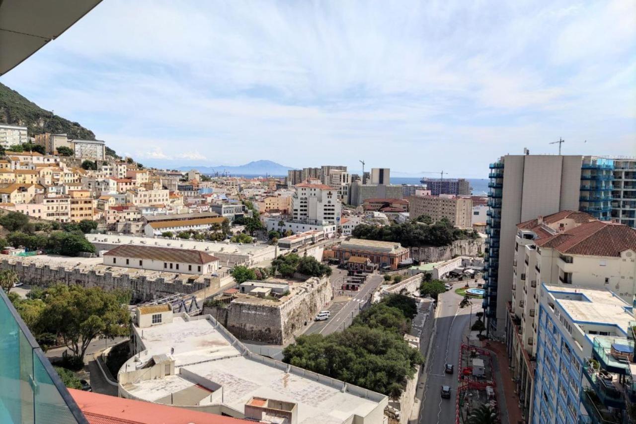 Seaside Serenity Oasis - High Floor - Stunning Views Gibraltar Luaran gambar