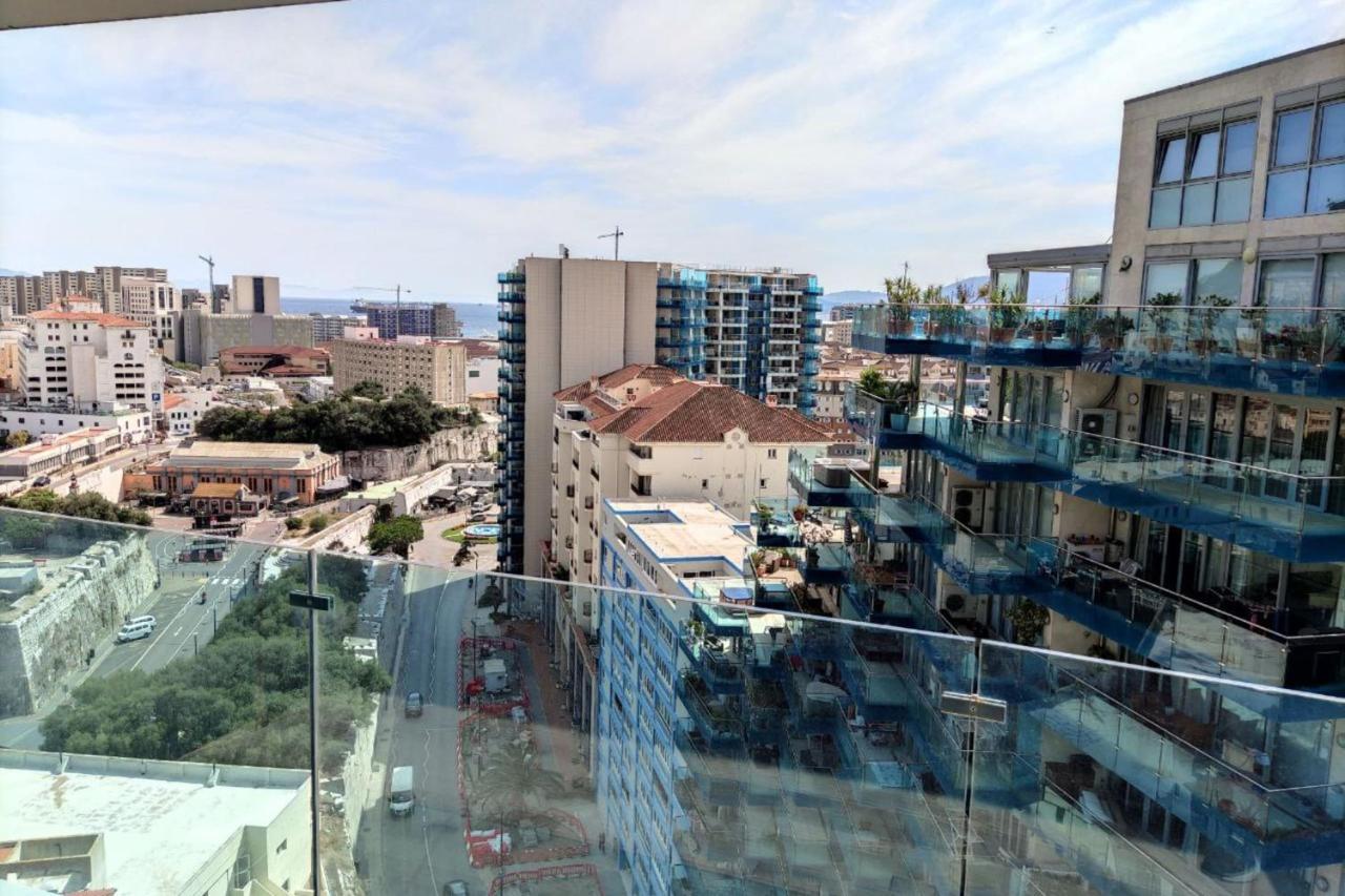 Seaside Serenity Oasis - High Floor - Stunning Views Gibraltar Luaran gambar