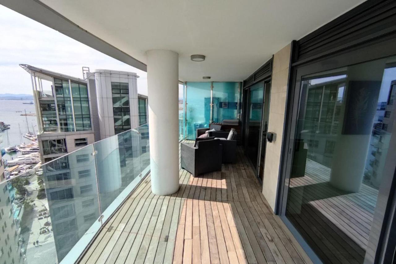 Seaside Serenity Oasis - High Floor - Stunning Views Gibraltar Luaran gambar